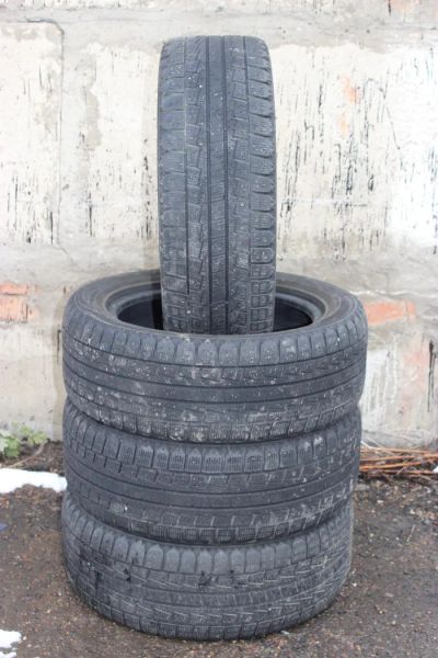 Лот: 8380549. Фото: 1. Шины зимние Hankook 205 55 16... Шины