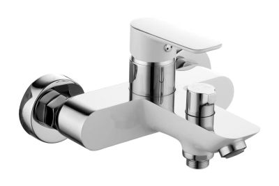 Лот: 23917605. Фото: 1. Смеситель для ванны IDDIS Cloud. Смесители