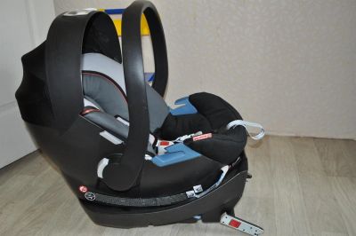Лот: 3117276. Фото: 1. Автокресло Cybex Aton 2 с IsoFix... Детские автокресла