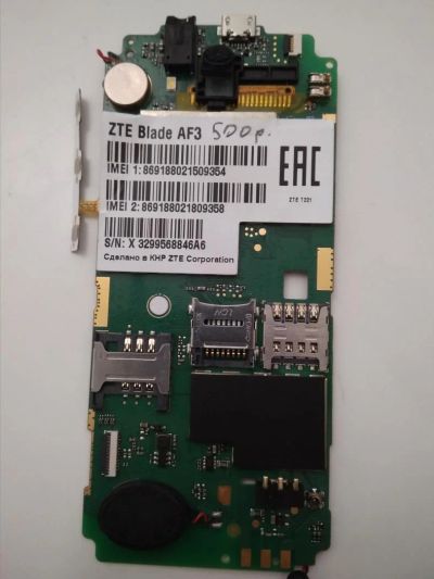 Лот: 11200199. Фото: 1. Плата на ZTE Blade AF3. Микросхемы и платы