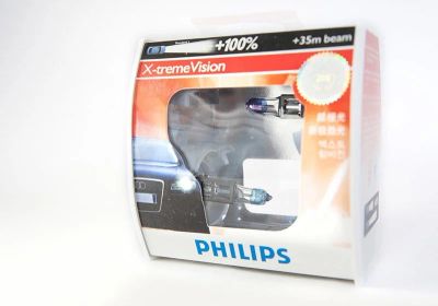 Лот: 17253446. Фото: 1. Галогеновые лампы комплект Philips... Оптика и освещение