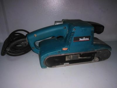 Лот: 7829585. Фото: 1. Продам шлифмашину Makita 9404... Электроинструмент