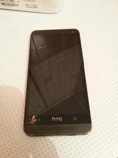 Лот: 6303155. Фото: 1. HTC One M7 32gb Black. Продажа... Смартфоны