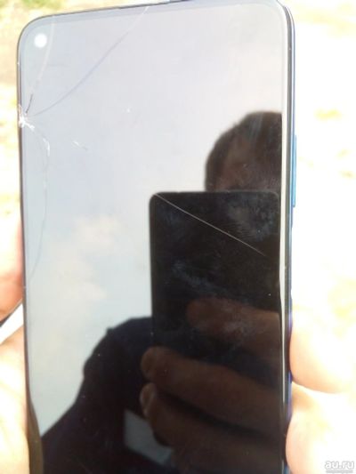 Лот: 14235548. Фото: 1. Huawei honor 20. Смартфоны
