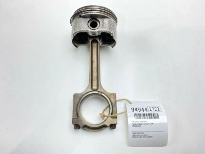 Лот: 24774233. Фото: 1. Поршень с шатуном Mazda Mazda... Двигатель и элементы двигателя