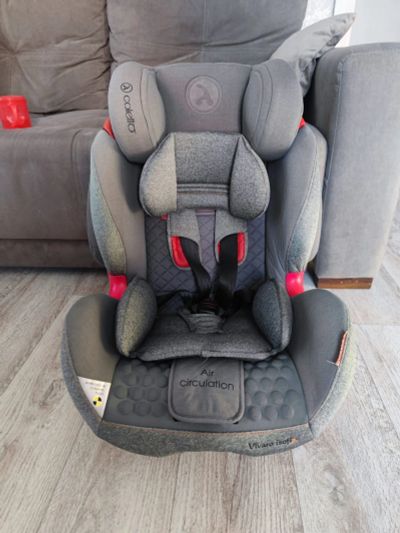 Лот: 21577777. Фото: 1. Детское автокресло Coletto Vivaro... Детские автокресла