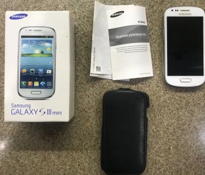 Лот: 18297473. Фото: 1. Телефон Смартфон Samsung Galaxy... Кнопочные мобильные телефоны