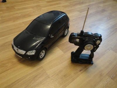 Лот: 2436593. Фото: 1. Радиоуправляемый авто Mercedes... Другое (дети растут)