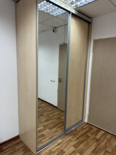 Лот: 20816621. Фото: 1. Шкаф купе встраиваемый. Шкафы, шкафы-купе
