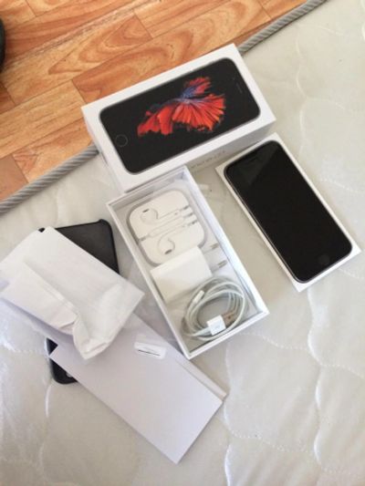 Лот: 8758555. Фото: 1. Apple iPhone 6s 64 гб серый. Смартфоны