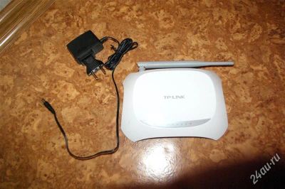 Лот: 2364664. Фото: 1. Wi Fi роутер TP Link wr740N. WiFi, Bluetooth адаптеры