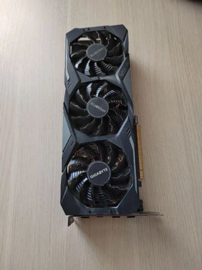 Лот: 25552826. Фото: 1. Gigabyte RTX 2070 super. Видеокарты