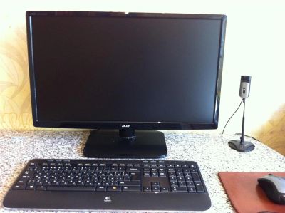 Лот: 3153449. Фото: 1. С/Блок Lenovo H520 + Монитор LED... Компьютеры в сборе