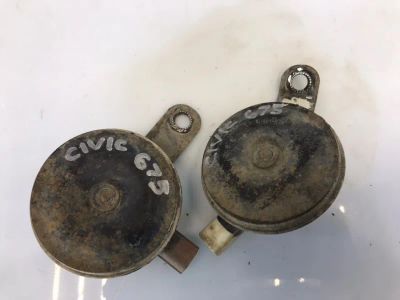 Лот: 21705650. Фото: 1. сигнализатор звуковой Honda Civic... Двигатель и элементы двигателя