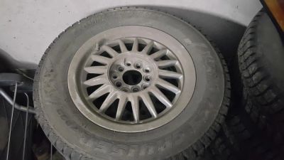 Лот: 8146134. Фото: 1. Диски литье R14 с зимней шипованной... Шины
