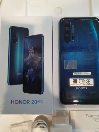 Лот: 15097108. Фото: 1. Телефон HONOR 20 PRO. Чехлы, бамперы