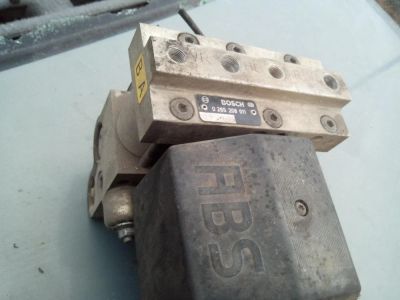 Лот: 5328810. Фото: 1. Блок ABS BOSCH 0 265 208 011 с... Тормозная система