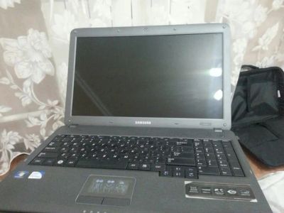 Лот: 6603958. Фото: 1. Ноутбук Samsung R530. Ноутбуки