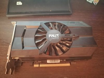 Лот: 17593399. Фото: 1. GTX 660. Видеокарты