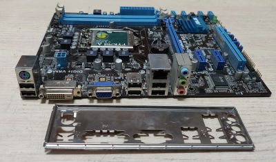 Лот: 20290185. Фото: 1. Мат. плата ASUS P8H61-M LE R2... Материнские платы