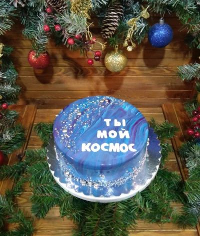 Лот: 9343464. Фото: 1. Муссовый торт Космос. Торты, пирожные