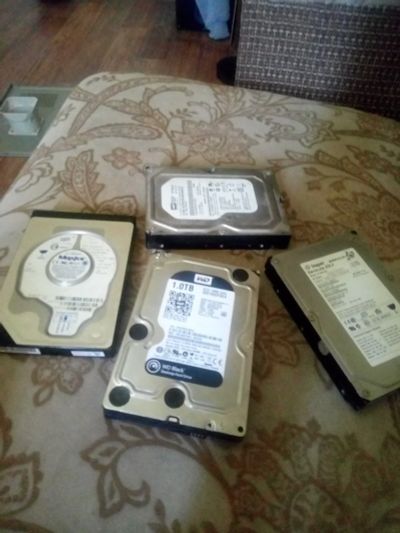 Лот: 16304351. Фото: 1. жесткие диски. 1 тб. 160 гб. 40... Жёсткие диски (HDD)
