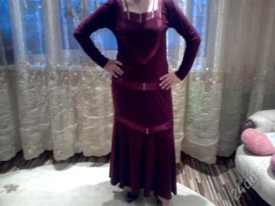 Лот: 592611. Фото: 1. костюм бордовый. Платья