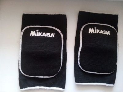 Лот: 8269800. Фото: 1. Наколенники Mikasa. Защита тела