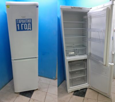 Лот: 16240696. Фото: 1. Холодильник Hotpoint-Ariston RMBA... Холодильники, морозильные камеры