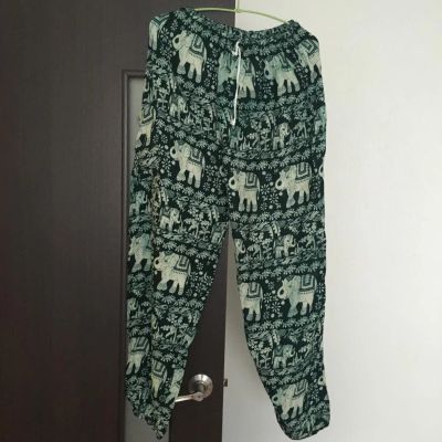 Лот: 7539194. Фото: 1. Брюки из Тайланда. Брюки, шорты