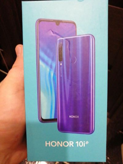 Лот: 15249987. Фото: 1. Honor 10i 128gb Мерцающий синий. Смартфоны