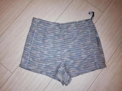 Лот: 11816804. Фото: 1. Твидовые шорты TopShop. Размер... Брюки, шорты