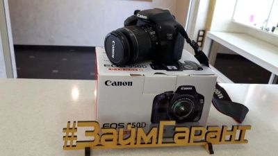 Лот: 12950690. Фото: 1. Зеркальный фотоаппарат Canon EOS... Цифровые зеркальные