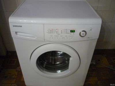 Лот: 13679123. Фото: 1. Стиральная машинка Samsung в отличном... Стиральные машины