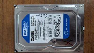 Лот: 25707838. Фото: 1. Жесткий диск 3.5" Western Digital... Жёсткие диски (HDD)