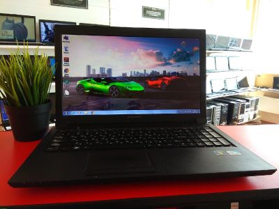 Лот: 14281378. Фото: 1. Ноутбук Lenovo B570e (20173) 15... Ноутбуки