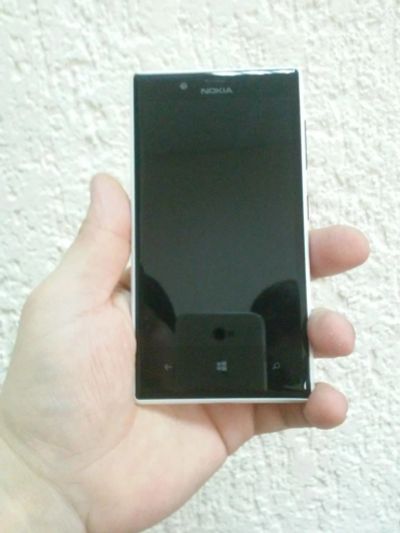Лот: 6579771. Фото: 1. Nokia lumia 720 Жёлтый. Смартфоны
