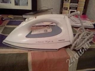 Лот: 2122447. Фото: 1. УТЮГ TEFAL. Утюги, парогенераторы, отпариватели