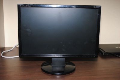 Лот: 12337345. Фото: 1. 20" монитор Samsung 2043NWX 1680x1050. ЖК-мониторы