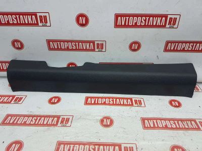 Лот: 20901574. Фото: 1. Накладка порога салона Nissan... Салон