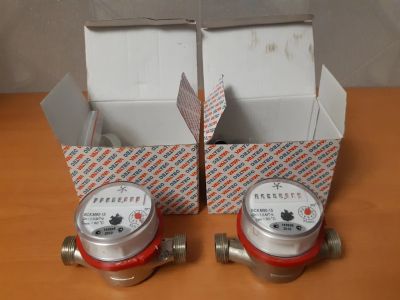 Лот: 22637153. Фото: 1. Комплект водосчётчиков Valtec... Водосчётчики, манометры