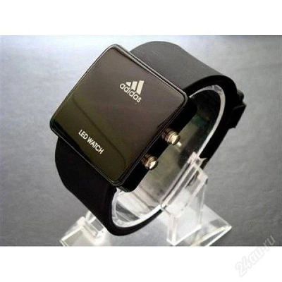 Лот: 801427. Фото: 1. adidas original (светодиодные). Красноярск