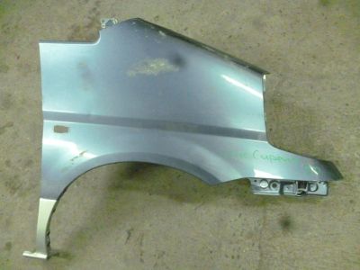 Лот: 10752142. Фото: 1. Крыло переднее правое Nissan Serena... Кузов