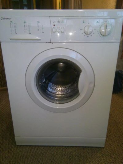 Лот: 6455621. Фото: 1. Indesit WG 434 TX сделано в Италии. Стиральные машины
