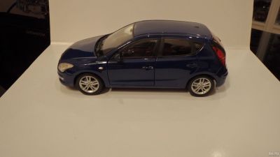 Лот: 16954005. Фото: 1. Масштабная модель Hyundai i30... Автомоделизм
