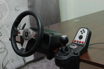 Лот: 4775847. Фото: 1. Руль Logitech G25 Racing Wheel. Рули, джойстики