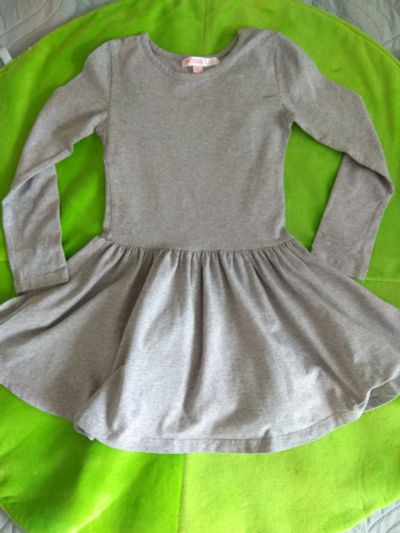 Лот: 12052295. Фото: 1. Платье серое. Платья, сарафаны