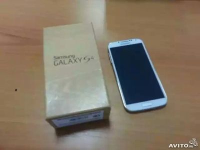 Лот: 4021032. Фото: 1. Продам Samsung I9500 Galaxy S4... Смартфоны