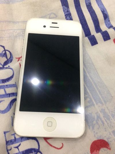 Лот: 8719795. Фото: 1. iPhone 4. Смартфоны