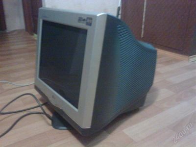 Лот: 749900. Фото: 1. Монитор LG (ЭЛТ). ЭЛТ-мониторы